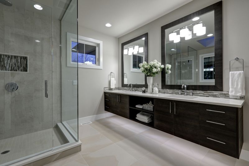 Luxurious Master Bathroom