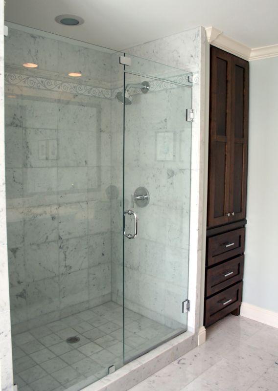 Sleek Bathroom Shower Design